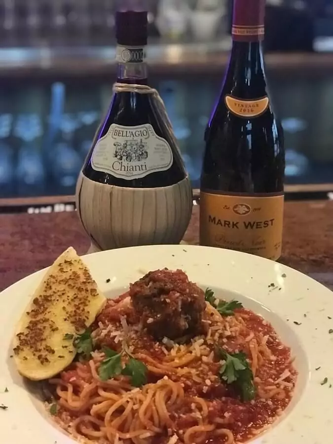 Spaghetti Meatball Entree